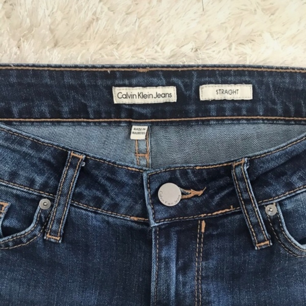 Calvin Klein Straight Leg Dark Wash Denim Jeans - Picture 3 of 4